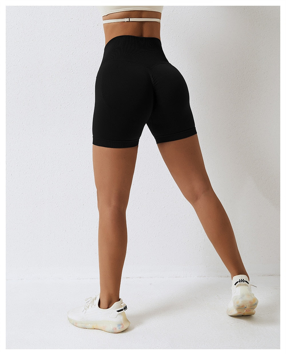 Radiant Rhythms Shorts - Black